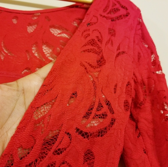 Sexy red lace dress - Picture 3 of 3